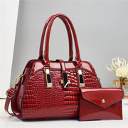 Serpentine Pattern Tote Bag - Structured Fashion Handbag for Women