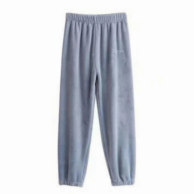 Two-Piece Velvet Pajama Set (Sjt-Green) – Shop at OWNLUXE