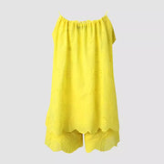 Knee-Length TAT Woven Casual Pants with Hook Flower Detail