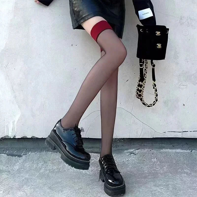 Lace Red Edge Socks | OWNLUXE