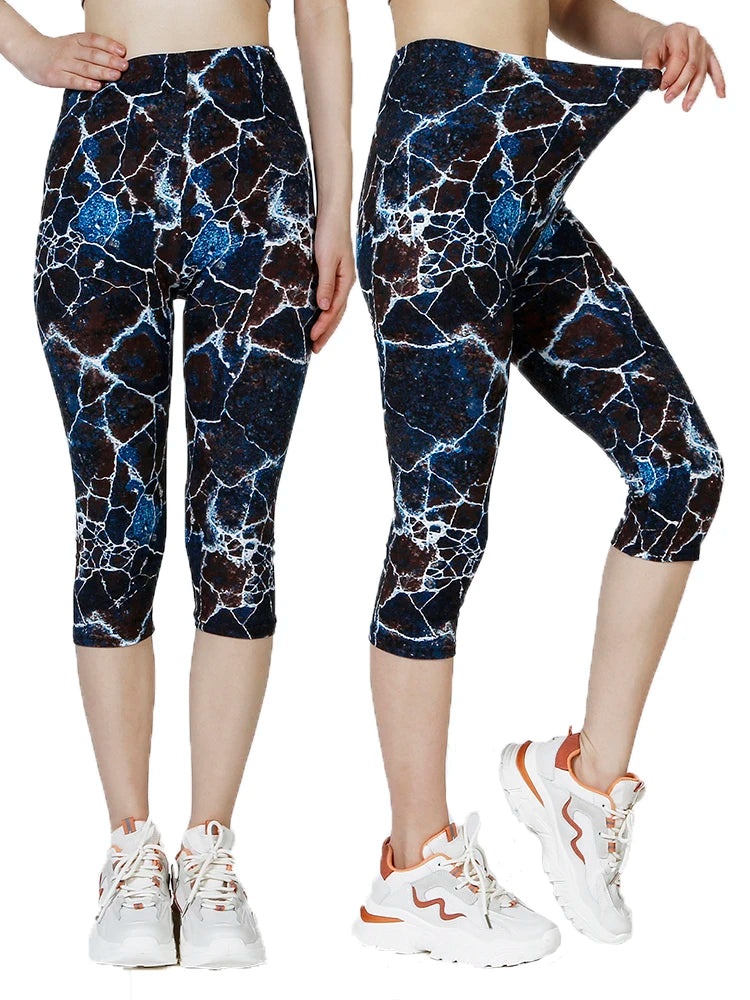 Women’s Printed Mid-Calf Capri Leggings – Lightweight & Stretchy