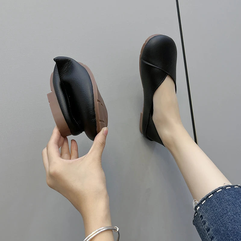 Women's Round Toe Leather Plus-Size Sneakers – Shop at OWNLUXE