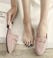 Women’s Chain Detail Flat Mules – Closed Toe Slides