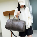 Load image into Gallery viewer, PU Leather Travel Duffle Bag | Sac de Voyage en Cuir PU
