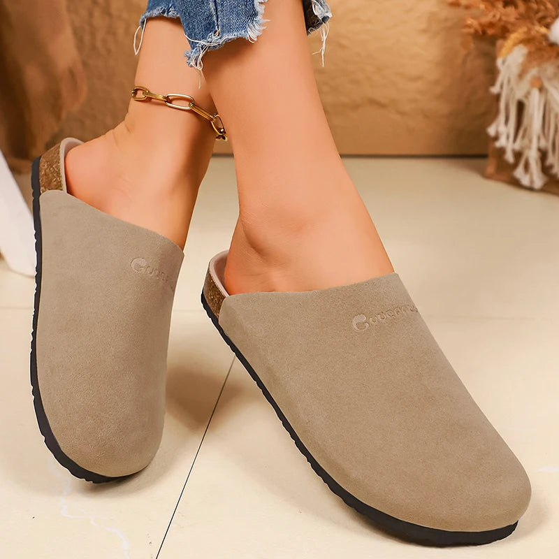 Women's Closed Toe Plus-Size Vintage Slippers – Shop at OWNLUXE