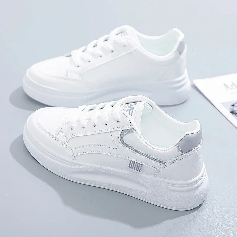 💧 Waterproof PU Slip-Ons with Medium Heel | Chaussures Imperméables à Talon Moyen en PU