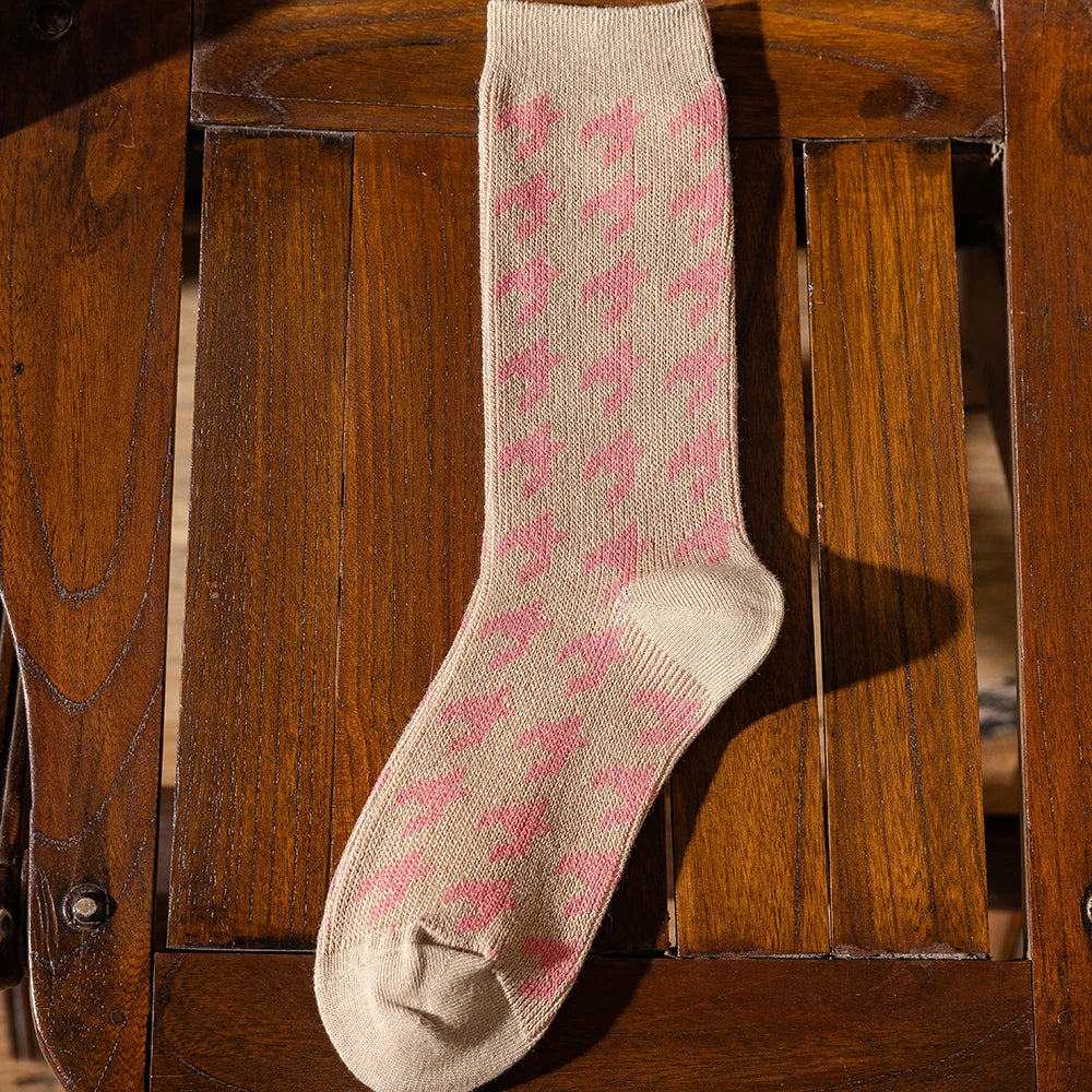 1 Pair Women Socks Spring Autumn Retro Style Men Couple Cotton Socks Flower Stripe Plaid Pattern Solid Colorful Socks EUR 37-43