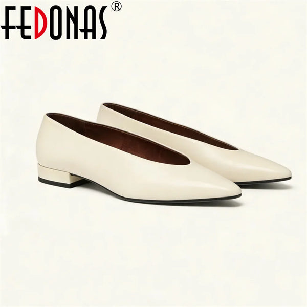 Women's Pointed Toe Leather Pumps | OWNLUXE
