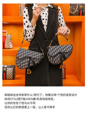 Luxury Women's Clutch Bag – Designer Crossbody Shoulder Purse & Travel Tote