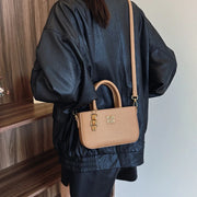 High-End Luxury Handbag – 2025 Retro Crossbody Commuter Bag