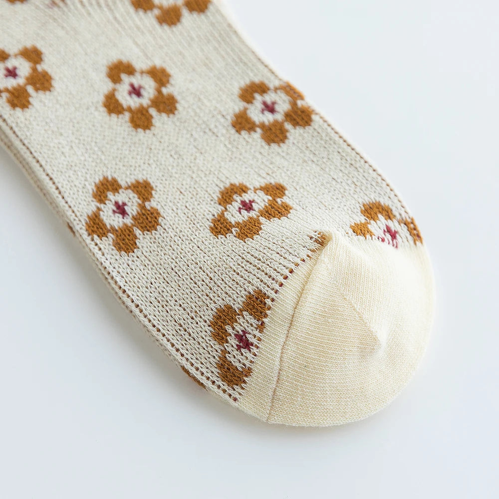 1 Pair Women Socks Spring Autumn Retro Style Men Couple Cotton Socks Flower Stripe Plaid Pattern Solid Colorful Socks EUR 37-43