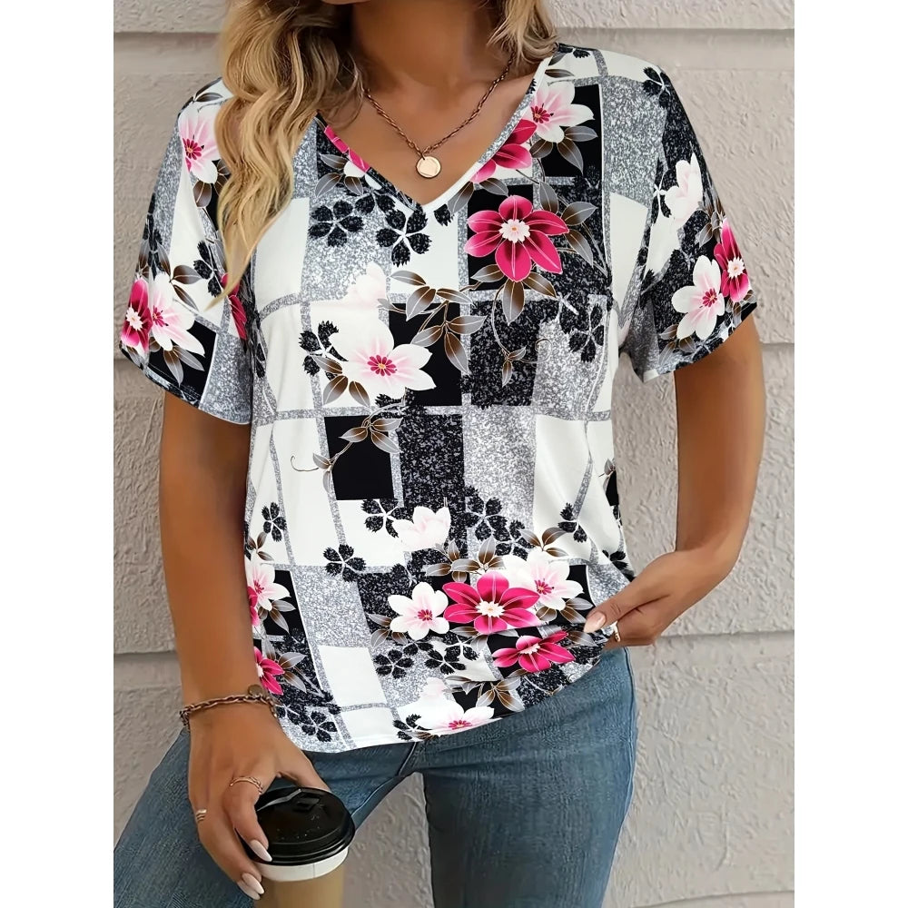 Floral V-Neck Tee / T-shirt à col en V motif floral