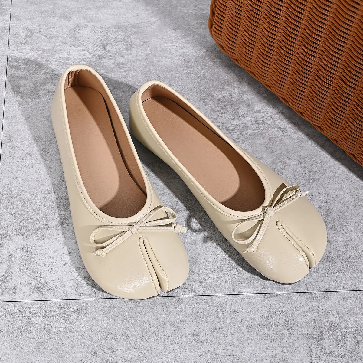 Soft Split Toe Tabi Ballet Flats Women Bowknot Leather | OWNLUXE