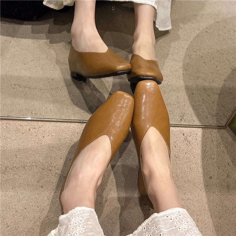 Women's Square Toe Leather Pumps (Brown) – Shop at OWNLUXE