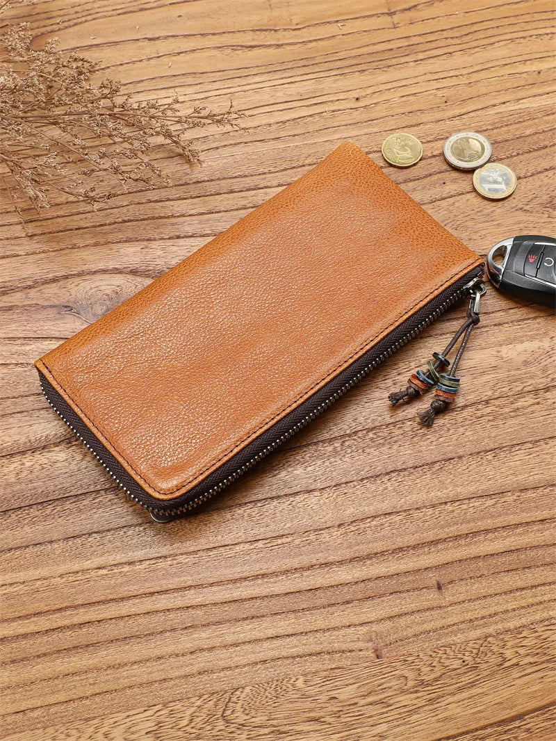 Spacious Vegetable-Tanned Leather Vintage Wallet | OWNLUXE