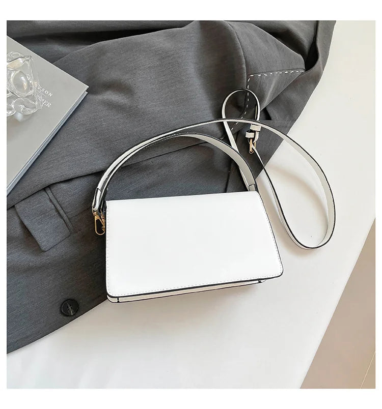 Canvas Bucket Bag | OWNLUXE