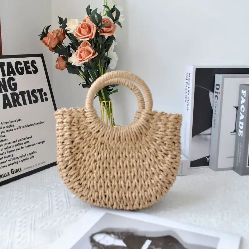 Spacious Straw Woven Crossbody Bag | OWNLUXE