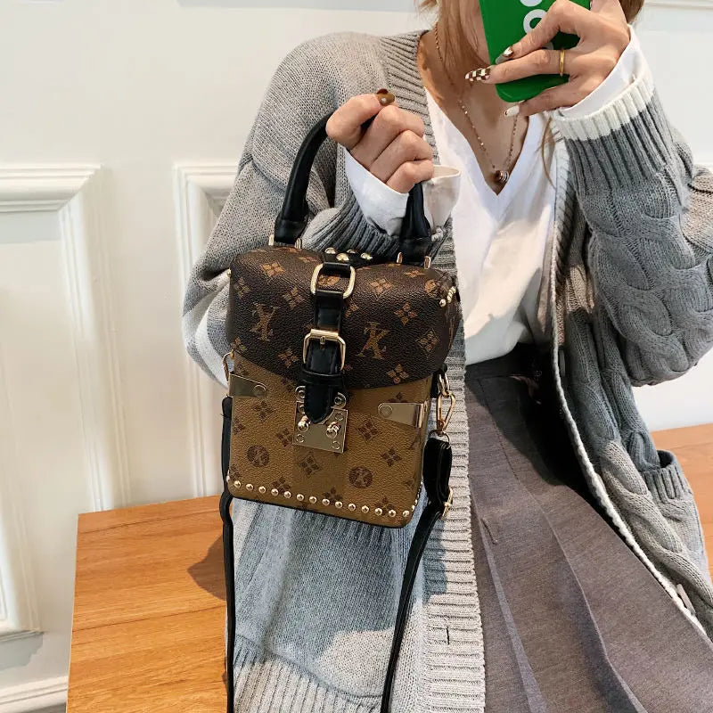 Retro Floral Mini Bucket Bag – Women's Casual Crossbody with Lock Buckle