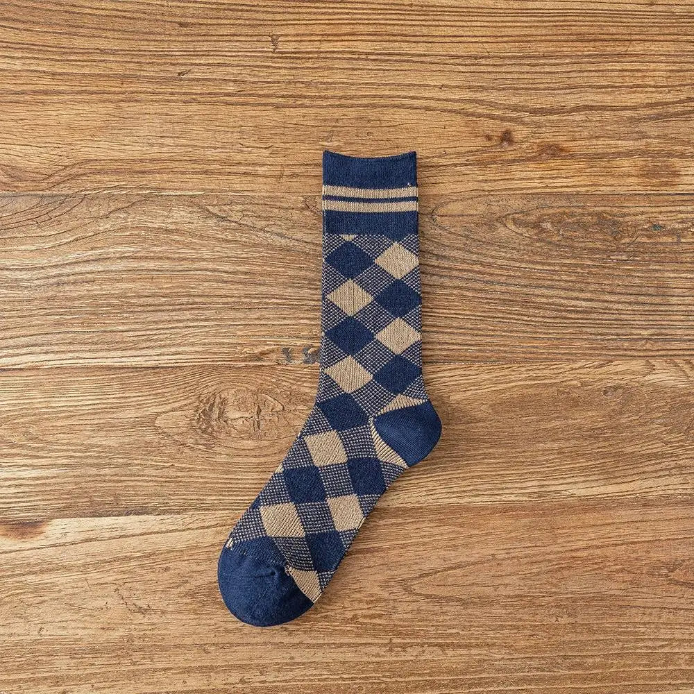 1 Pair Women Socks Spring Autumn Retro Style Men Couple Cotton Socks Flower Stripe Plaid Pattern Solid Colorful Socks EUR 37-43