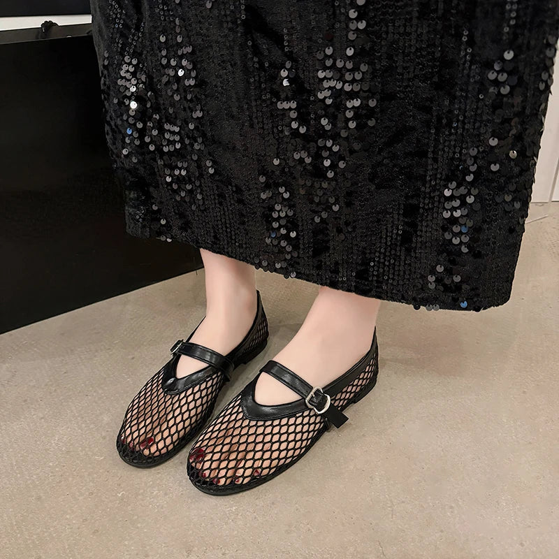 Women's Round Toe Flats – Shop at OWNLUXE