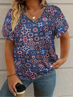 Load image into Gallery viewer, Floral V-Neck Tee / T-shirt à col en V motif floral
