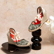 Women's Breathable Sandals (Ivory) – Shop at OWNLUXE