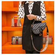 Luxury Women's Clutch Bag – Designer Crossbody Shoulder Purse & Travel Tote