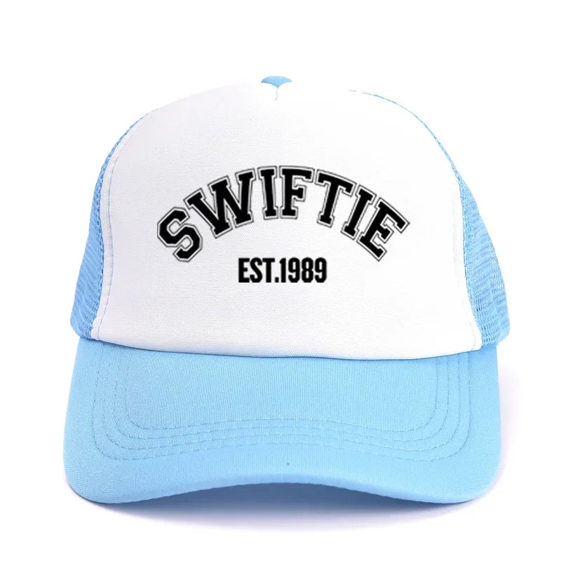 🎤 Swiftie 1989 Baseball Cap – Unisex Summer Hat for Taylor Fans | Casquette Swiftie 1989 – Chapeau Unisexe pour Fans de Taylor