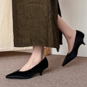 Women's Pointed Toe High Heel Pumps (Black) – Shop at OWNLUXE