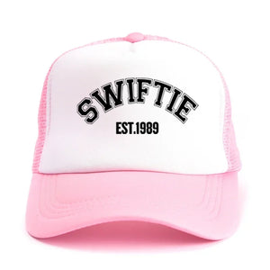 🎤 Swiftie 1989 Baseball Cap – Unisex Summer Hat for Taylor Fans | Casquette Swiftie 1989 – Chapeau Unisexe pour Fans de Taylor