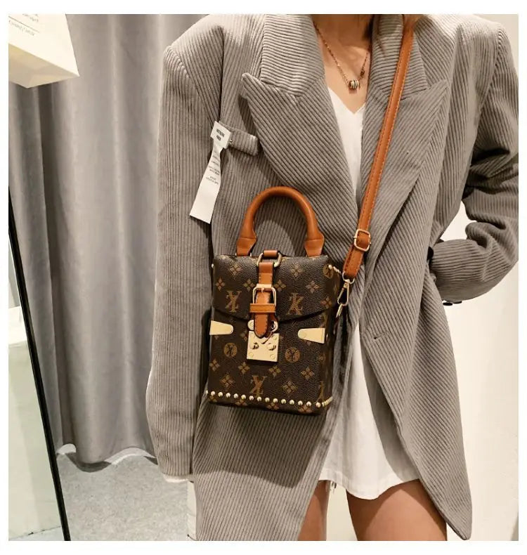 Retro Floral Mini Bucket Bag – Women's Casual Crossbody with Lock Buckle