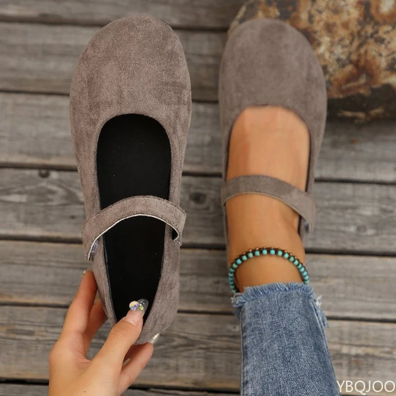 Women's Round Toe Retro Flats – Shop at OWNLUXE
