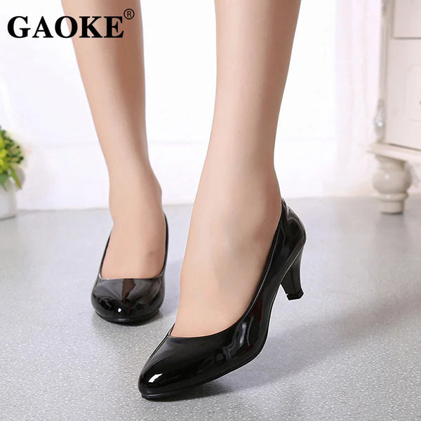 Women's Pointed Toe Pumps | OWNLUXE