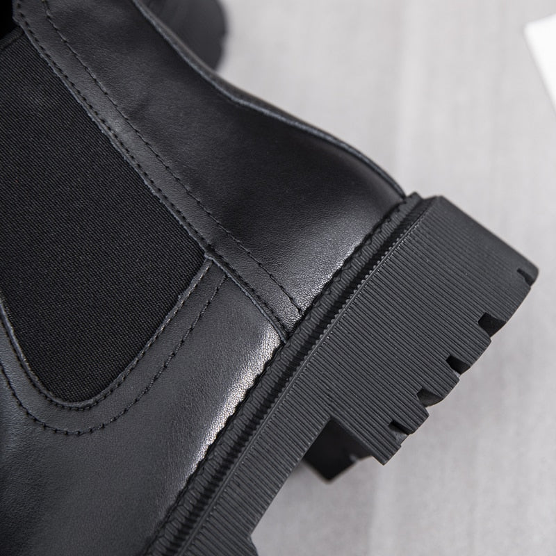 Retro Leather Ankle Boots – Platform Sole & Low Heel