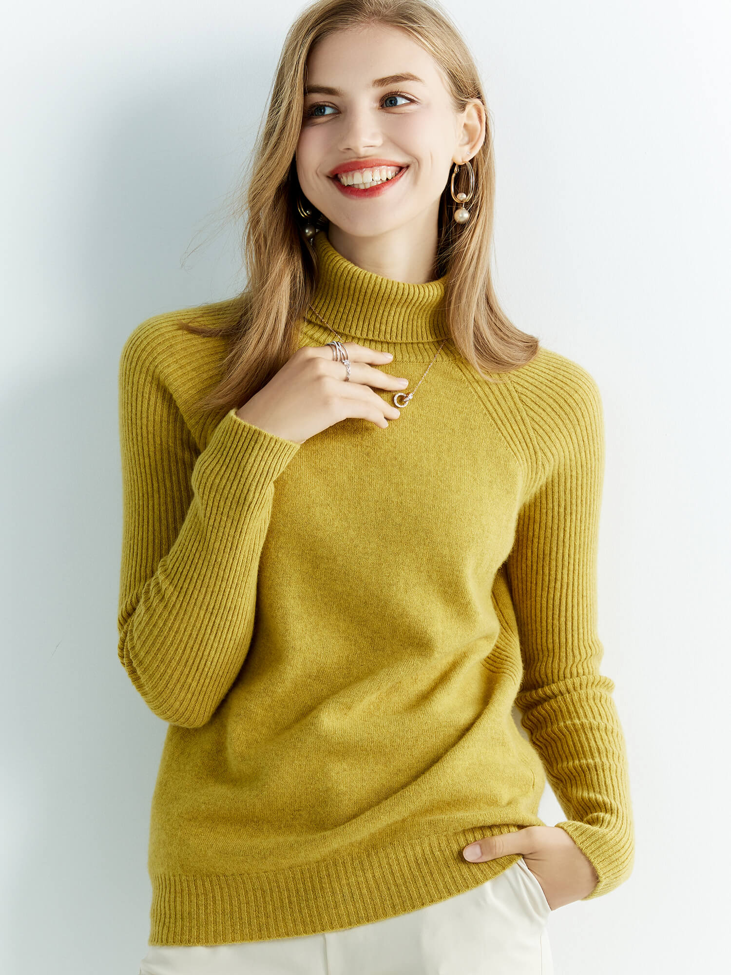100% Merino Wool Turtleneck Sweater